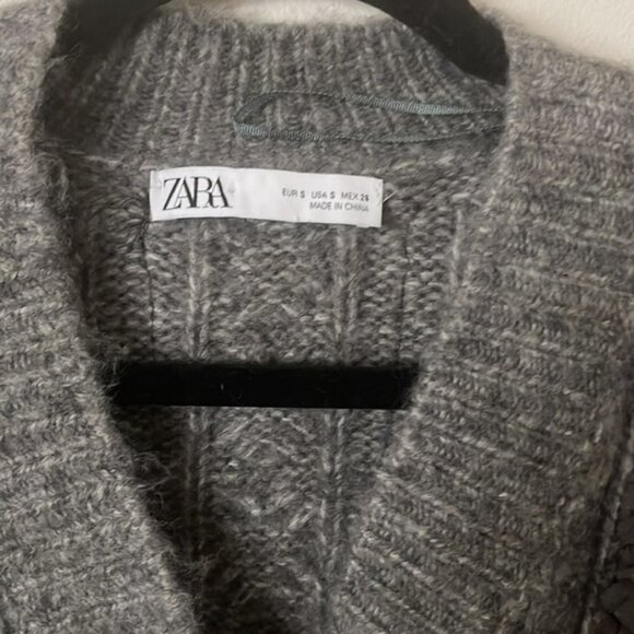Zara Contrasting Knit Grey Cardigan Size Small - Picture 4 of 6